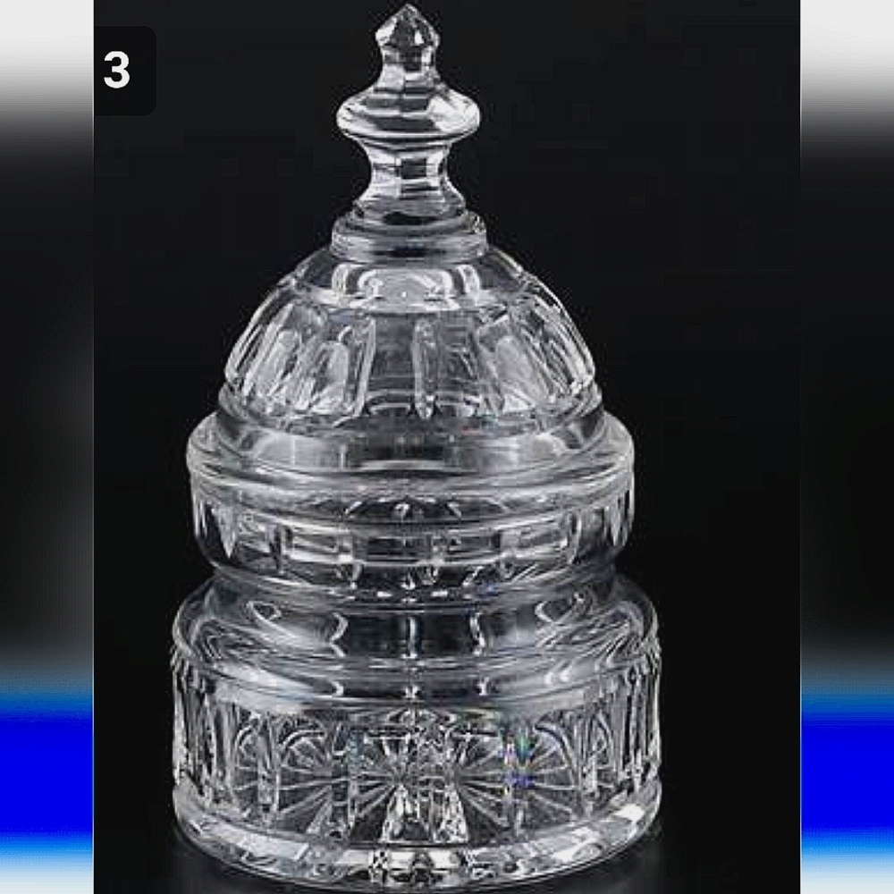 Waterford Crystal US Capitol Building Dome lidded biscuit barrel / cookie jar